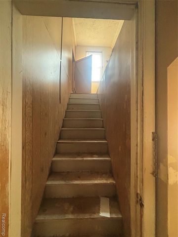 19762 Avon Avenue, Detroit, MI 48219