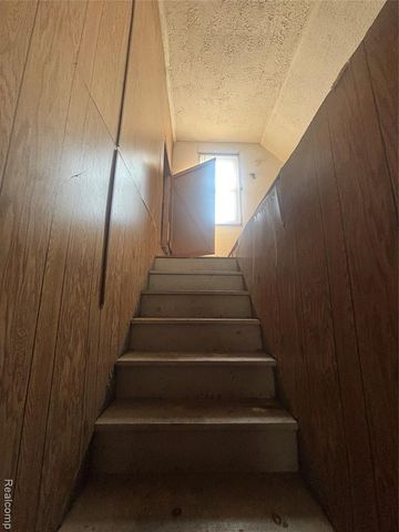 19762 Avon Avenue, Detroit, MI 48219