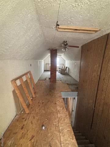 19762 Avon Avenue, Detroit, MI 48219