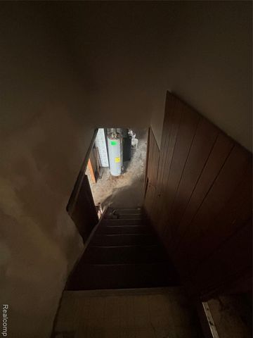 19762 Avon Avenue, Detroit, MI 48219