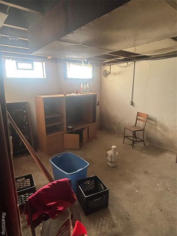 19762 Avon Avenue, Detroit, MI 48219