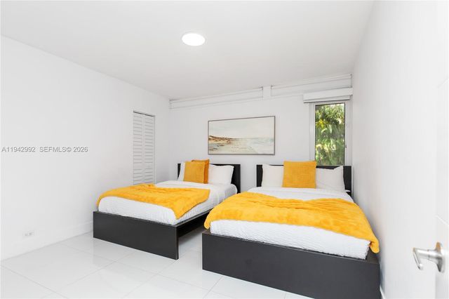 18555 SW 83rd Place, Cutler Bay, FL 33157