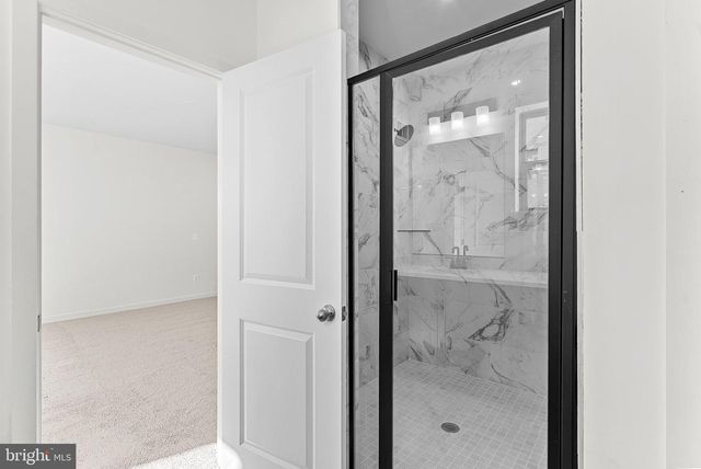 19714 MISTY MOSS SQ, Ashburn, VA 20147