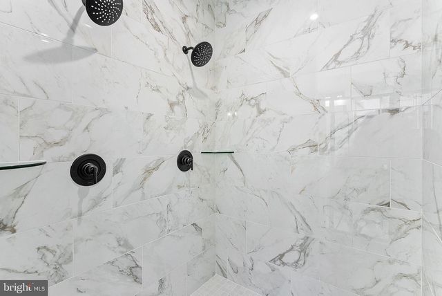 19714 MISTY MOSS SQ, Ashburn, VA 20147