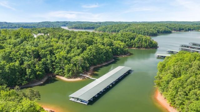 4019 Peregrine Way, Gainesville, GA 30506