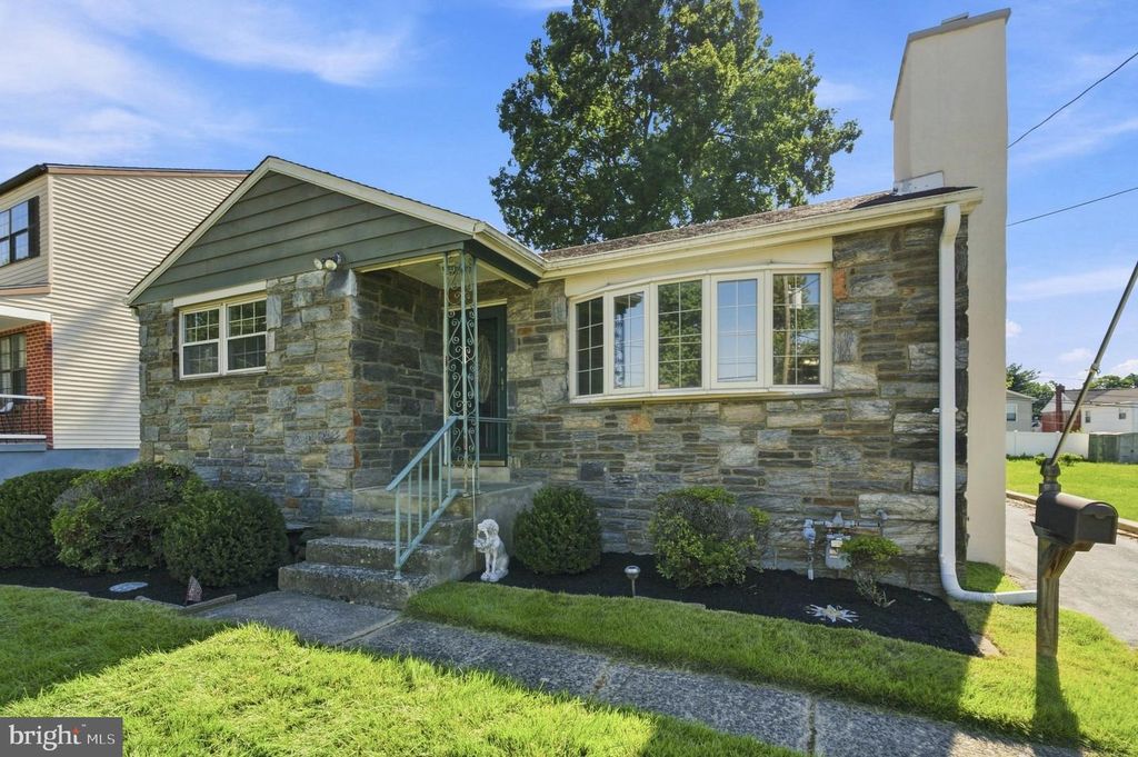 75 5TH AVE, BROOMALL, PA 19008 — exterior