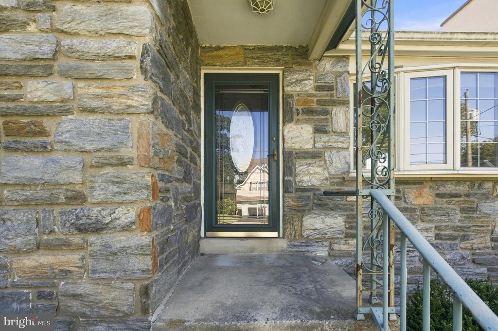 75 5TH AVE, BROOMALL, PA 19008 — photo 2