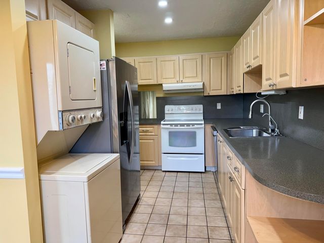 1460 NW 19th Terrace 71-a, Delray Beach, FL 33445