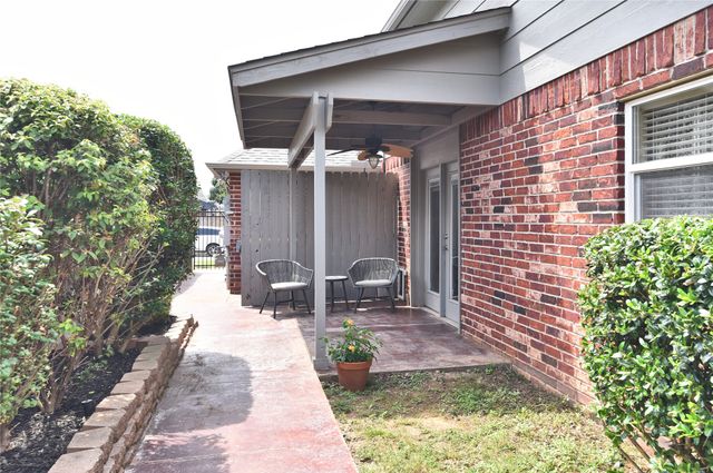 303 E 126th Street S, Jenks, OK 74037