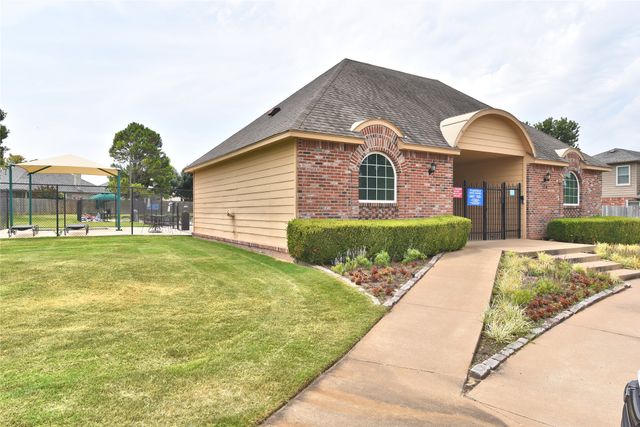 303 E 126th Street S, Jenks, OK 74037