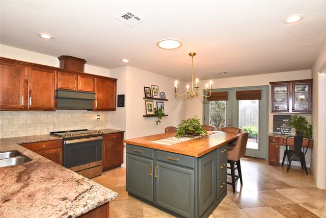 303 E 126th Street S, Jenks, OK 74037