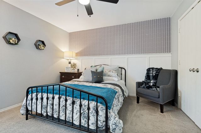 6015 Pietro Drive, Grand Prairie, TX 75052