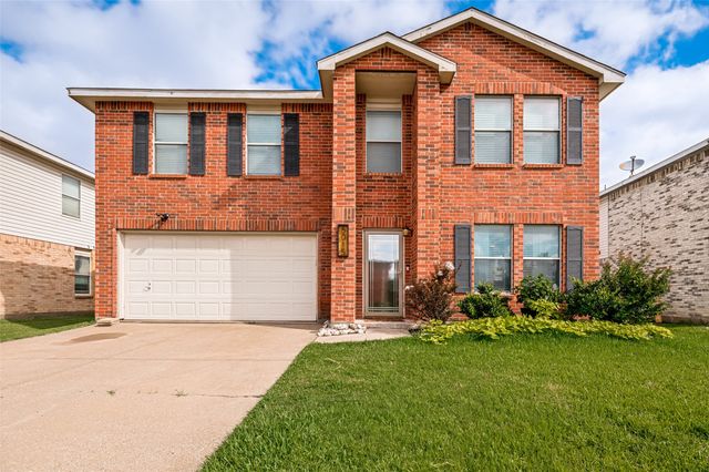 6015 Pietro Drive, Grand Prairie, TX 75052