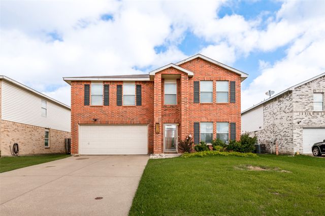 6015 Pietro Drive, Grand Prairie, TX 75052