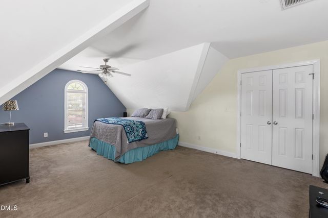 2796 Clifton Avenue, Creedmoor, NC 27522