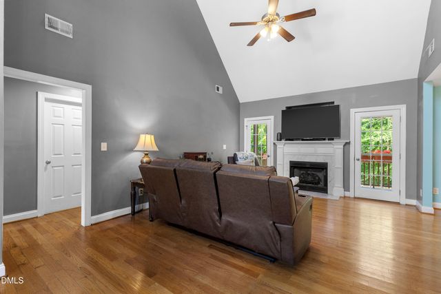 2796 Clifton Avenue, Creedmoor, NC 27522