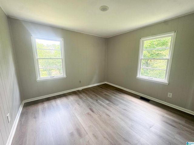 1021 AMY DRIVE NE, Birmingham, AL 35215