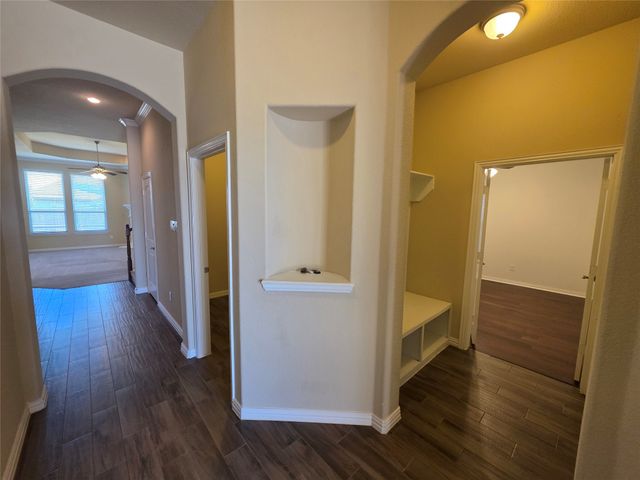 2021 Milano Lane, Lewisville, TX 75077