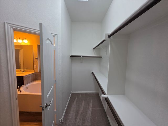 2021 Milano Lane, Lewisville, TX 75077