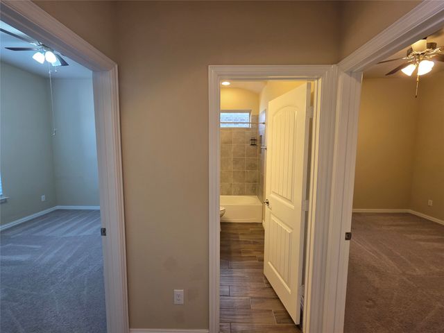 2021 Milano Lane, Lewisville, TX 75077