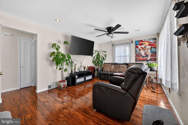 2021 S BRIGHTON AVE, Clementon, NJ 08021