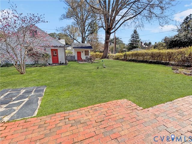 1595 Berkeley Ave, Petersburg, VA 23805