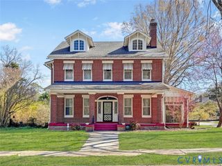 1595 Berkeley Ave, Petersburg, VA 23805