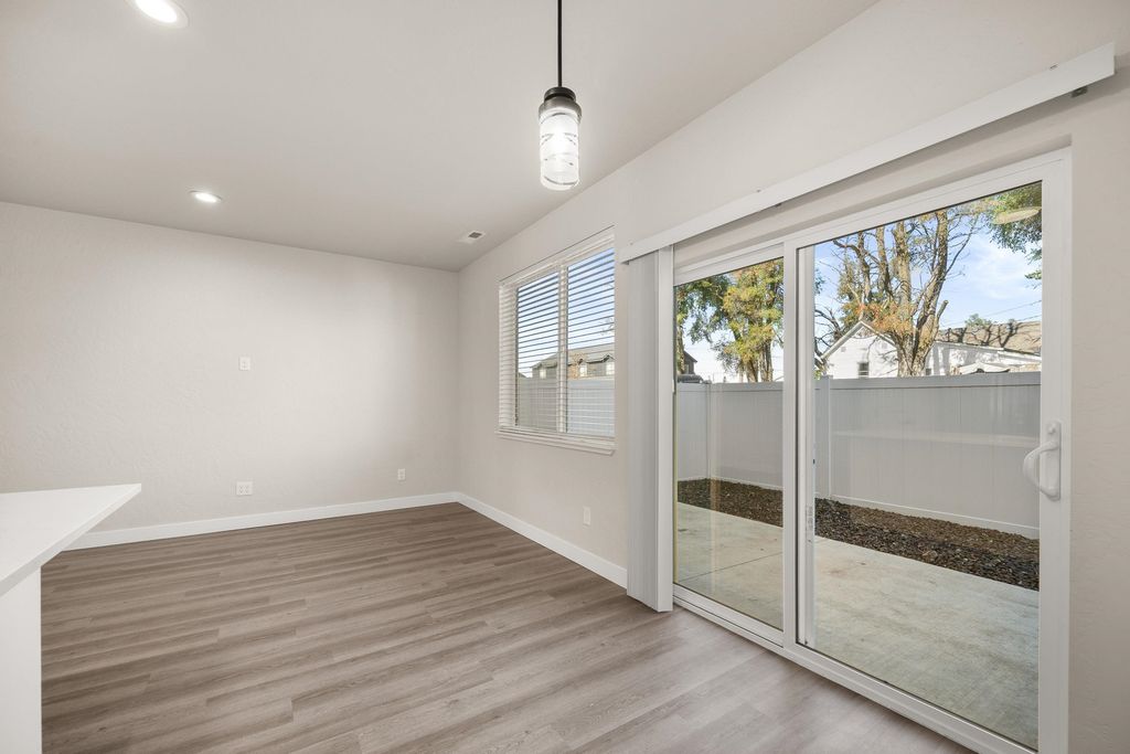 11904,11905,119 E Spruce Ln, Spokane Valley, WA 99206 photo 14