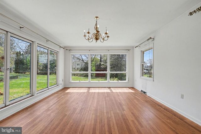 302 E COOVER ST, Mechanicsburg, PA 17055