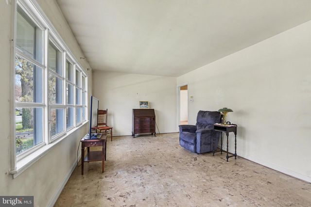 302 E COOVER ST, Mechanicsburg, PA 17055