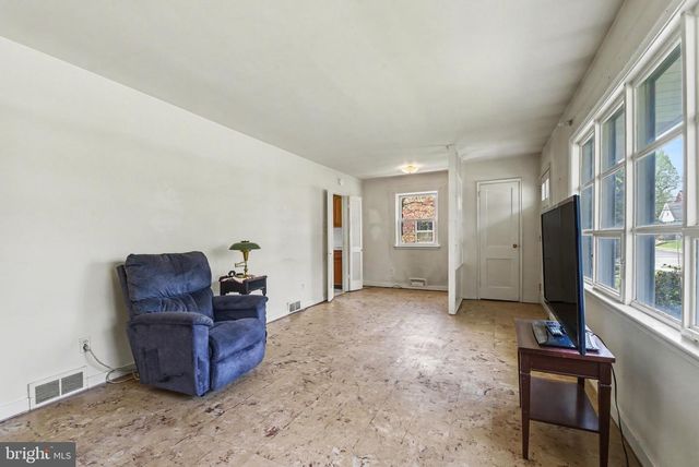 302 E COOVER ST, Mechanicsburg, PA 17055