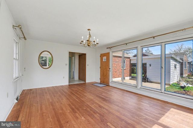 302 E COOVER ST, Mechanicsburg, PA 17055