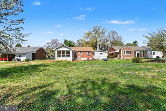 302 E COOVER ST, Mechanicsburg, PA 17055