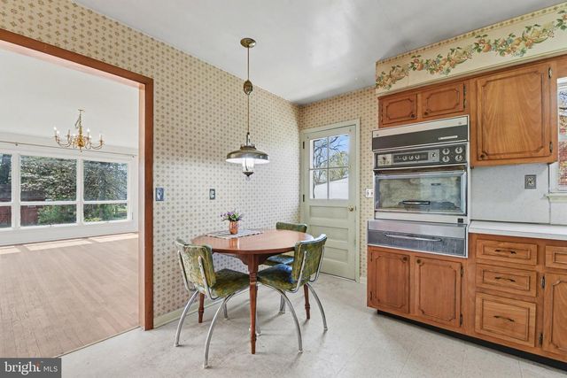 302 E COOVER ST, Mechanicsburg, PA 17055