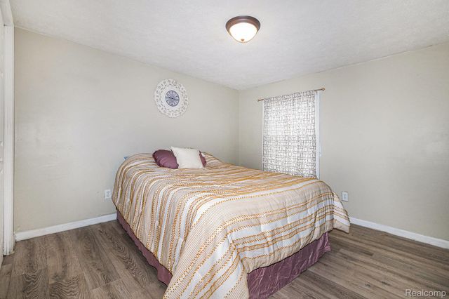 9433 E Lovejoy Road, Conway Township, MI 48872