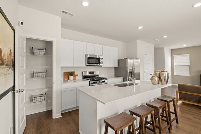 561 Emerson Lane, Westmoreland, TN 37186