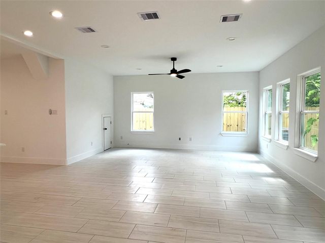 7107 Foster Street A, Houston, TX 77021