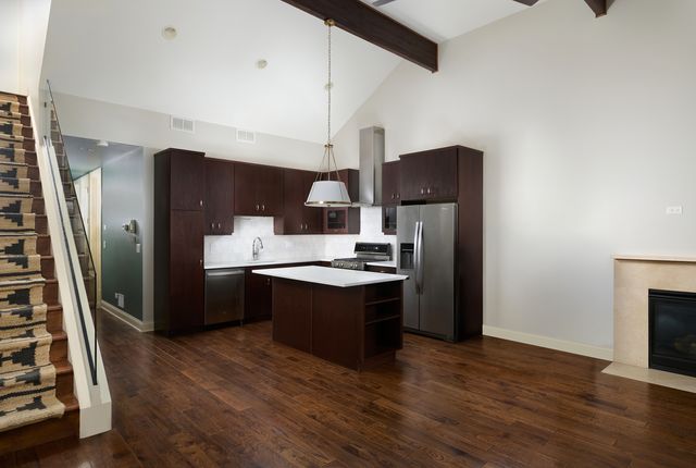 1505 W Walton Street 3, Chicago, IL 60642