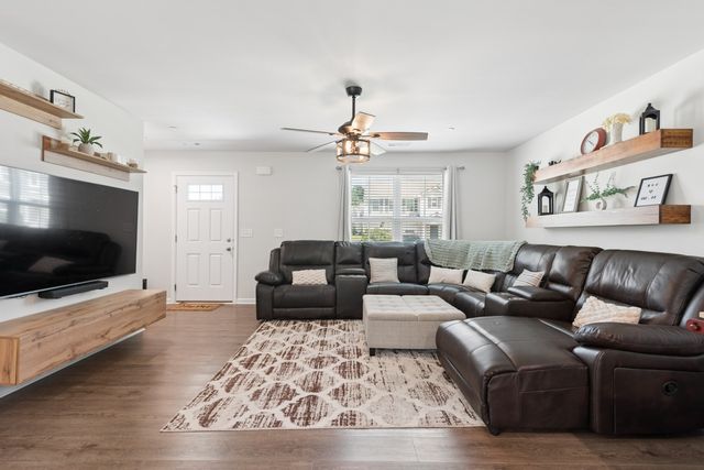 1222 Bethel Ridge Dr, Goodlettsville, TN 37072