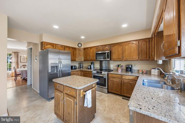 3673 CRAGSMOOR RD, Ellicott City, MD 21042