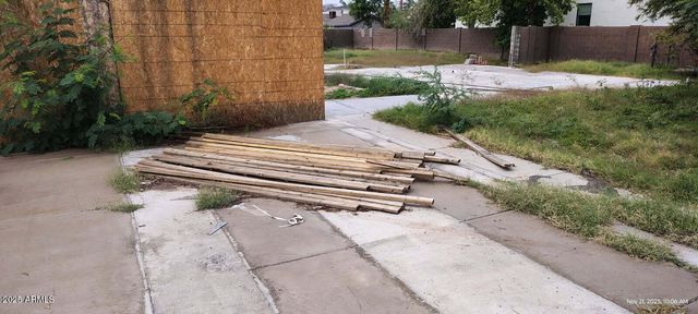 2810 N 29TH Place, Phoenix, AZ 85008