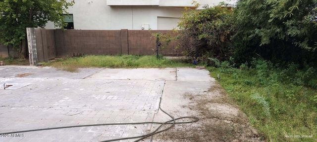 2810 N 29TH Place, Phoenix, AZ 85008