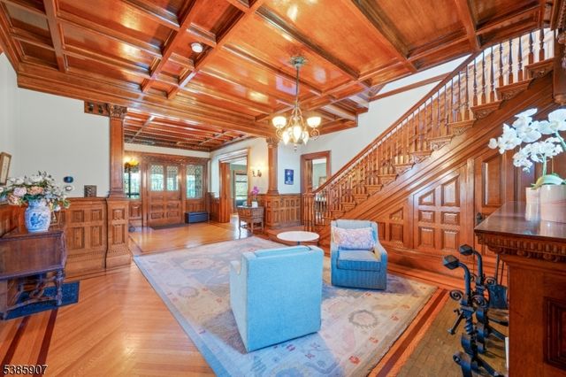 30 N Mountain Ave, Montclair Twp., NJ 07042