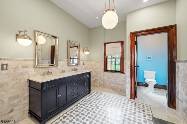 30 N Mountain Ave, Montclair Twp., NJ 07042