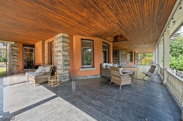 30 N Mountain Ave, Montclair Twp., NJ 07042