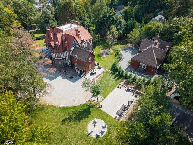 30 N Mountain Ave, Montclair Twp., NJ 07042