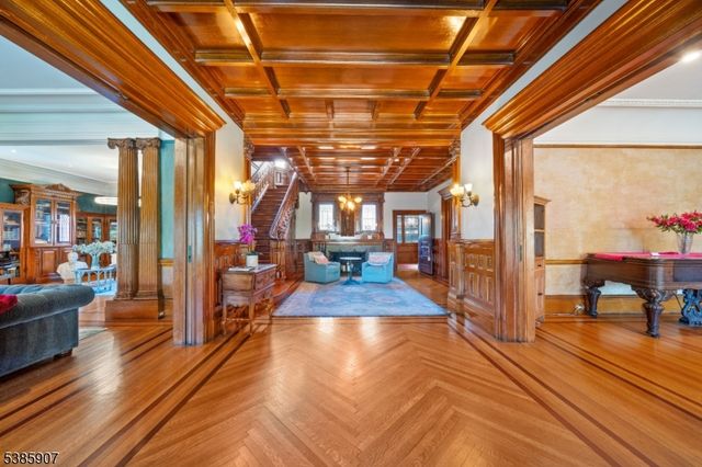 30 N Mountain Ave, Montclair Twp., NJ 07042