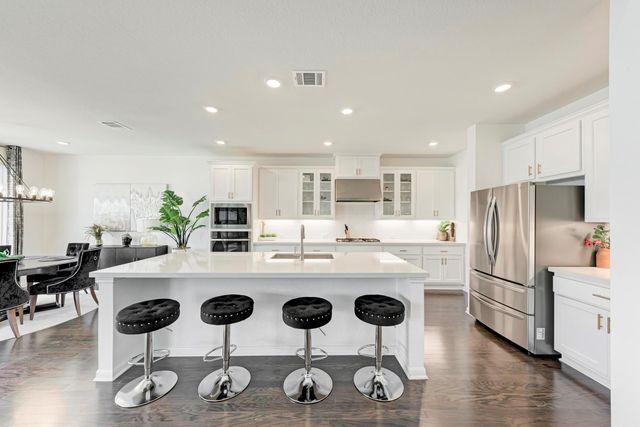 5028 Olimpico WAY, Leander, TX 78641