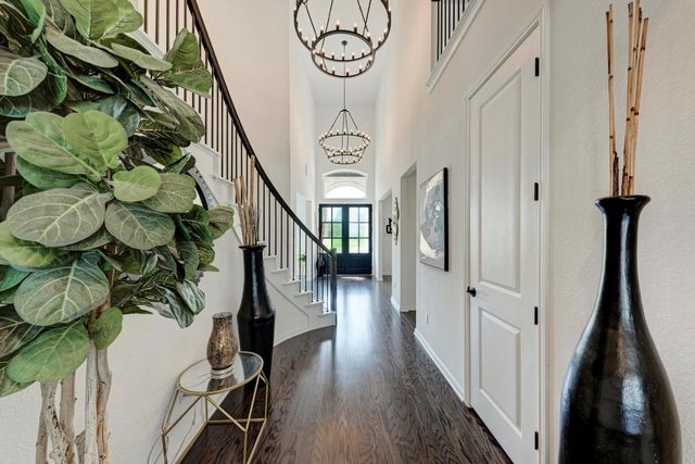 5028 Olimpico WAY, Leander, TX 78641