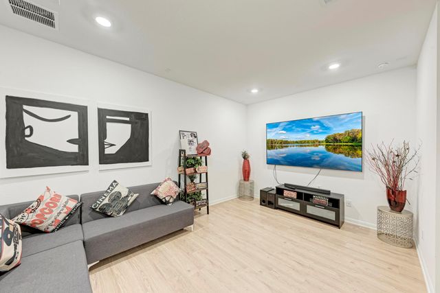 5028 Olimpico WAY, Leander, TX 78641